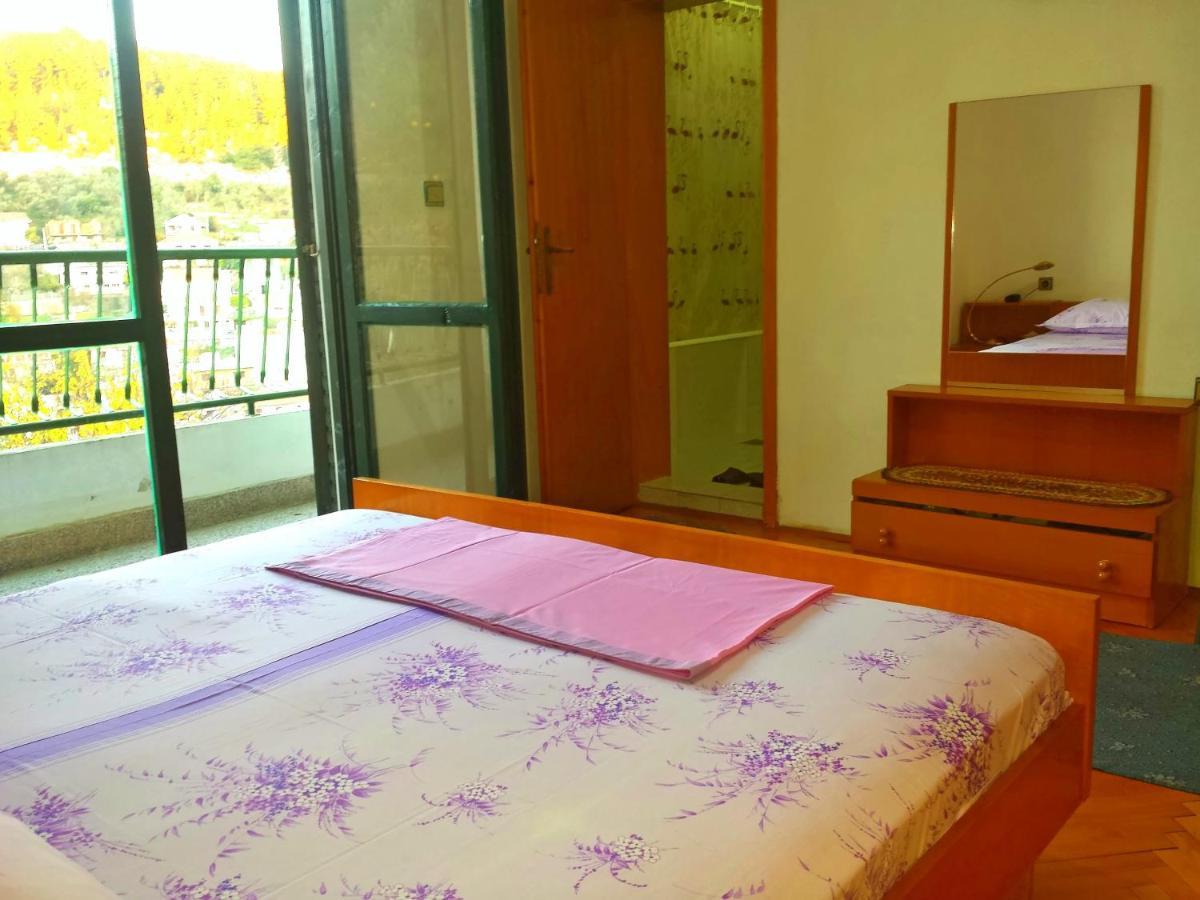 Hoxha Rooms Улцинь Номер фото